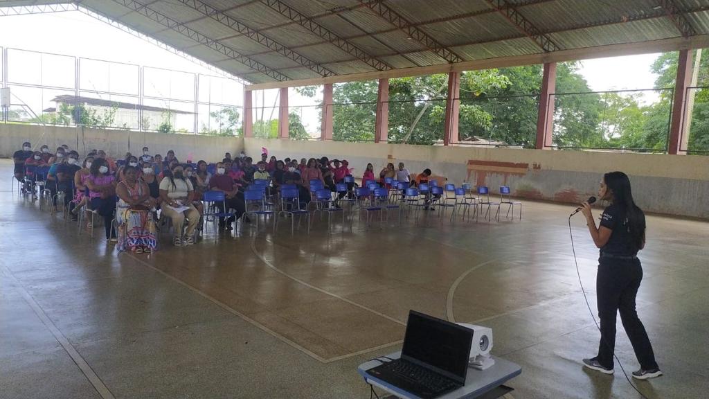 PROJETO POLÍCIA CIVIL NAS ESCOLAS LEVA ORIENTAÇÃO AOS RESPONSÁVEIS LEGAIS DOS ALUNOS DA ESCOLA ESTADUAL ESTHER DA SILVA VIRGOLINO